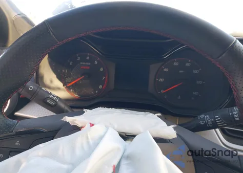 2025 Chevrolet Trax Fwd 1Rs from USA, damaged, VIN KL77LGEPXSC125526